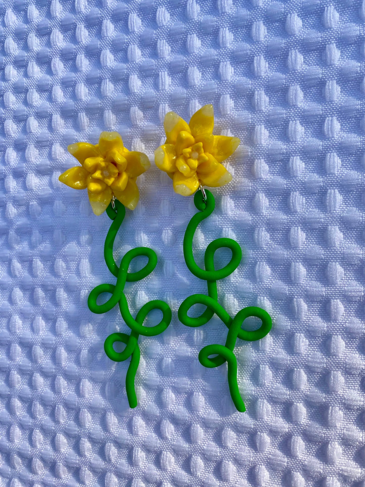 Whimsical Flower Dangle Earrings- Yellow