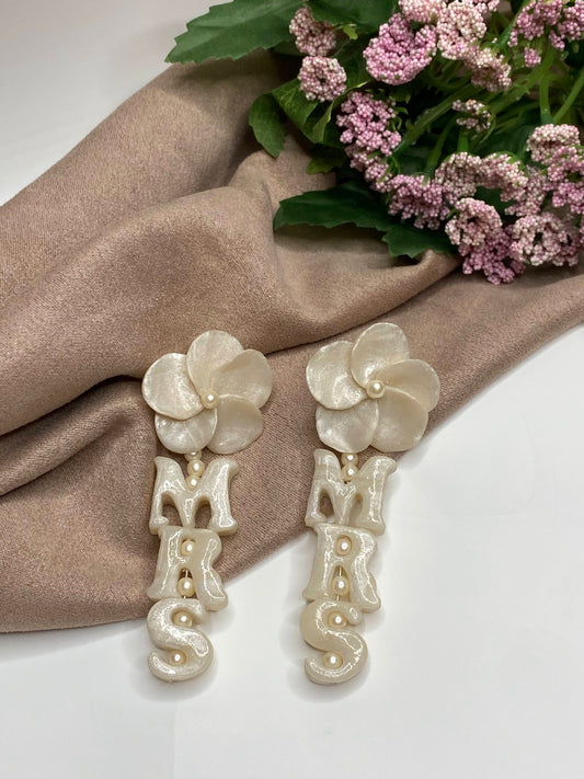 “Mrs." Bridal Dangle Earrings