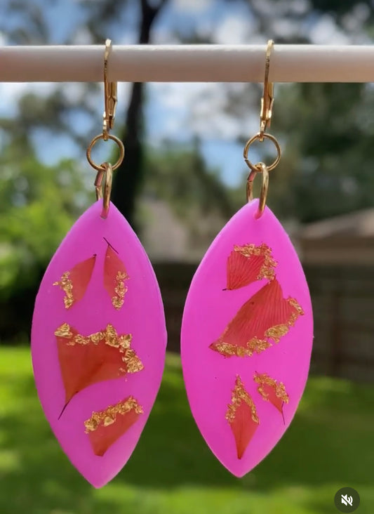 Golf Leaf Drop Dangles-Pink